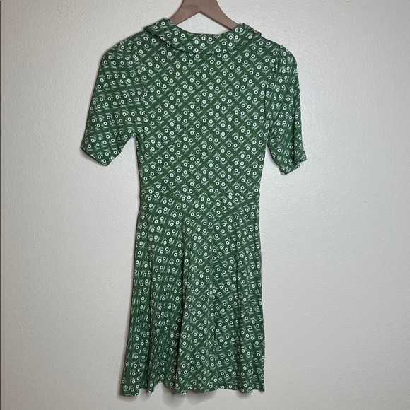 Boden Dress - Women’s 6P Green White - Pockets Jersey V-Neck Floral Faux Wrap - Picture 4 of 11
